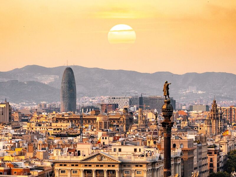 Elegant Madrid & Valencia & Barcelona Turu - Pegasus HY ile 4 Gece - Ekstra Turlar Dahil (MAD-BCN)