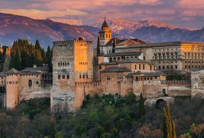 Elegant Madrid & Valencia & Barcelona Turu - Pegasus HY ile 4 Gece - Ekstra Turlar Dahil (MAD-BCN)